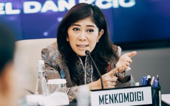 Meutya Hafid: Tidak Ada Rencana Batasi WhatsApp Call
