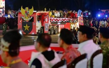 Monas Semarak Karnaval Bersatu, 32 Kendaraan Hias Tampilkan Capaian Pembangunan